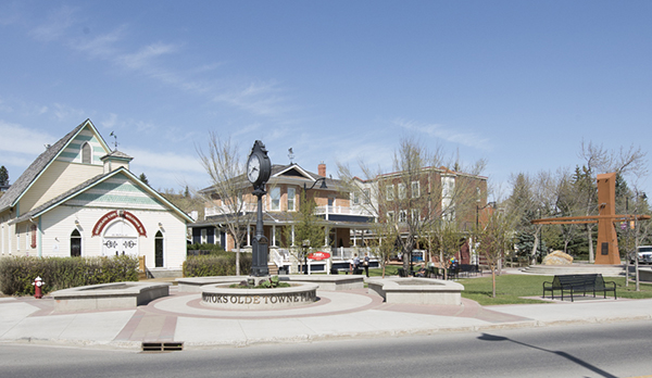 OkotoksOldeTown OkotoksOldeTown