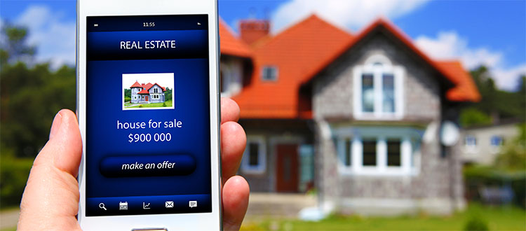 Mobile usage trends are changing the way many Canadians shop for their next home. An estimated 67 per cent 
of traffic to realtor.ca comes from a mobile device.