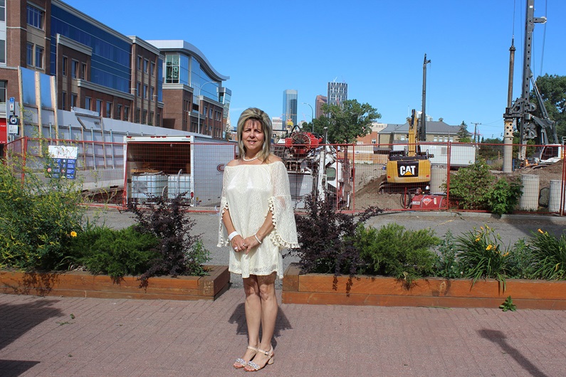 Tracey Hodgson and her husband wanted a home in a vibrant inner-city community that accommodated their active lifestyle, so a condo in historic Inglewood was a perfect fit.
Andrea Cox / For CREB®Now