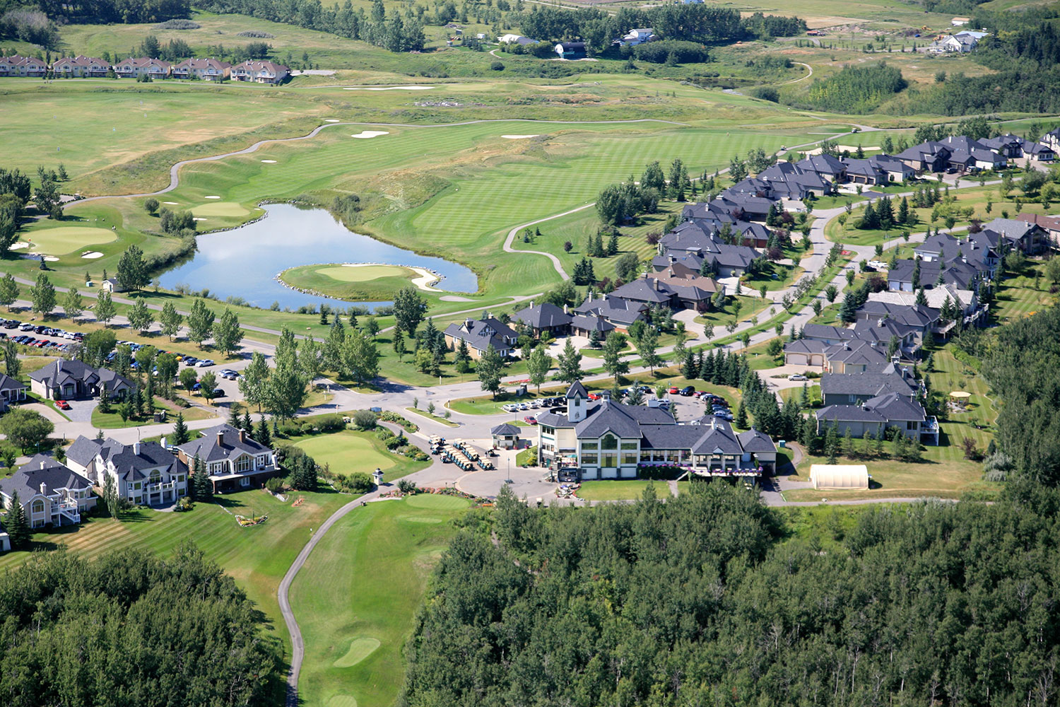 The cornerstone of Heritage Pointe is the Heritage Pointe Golf Club – a public, 27-hole course that was carved out of former farmland south of Calgary more than 20 years ago.
Courtesy Heritage Pointe Properties