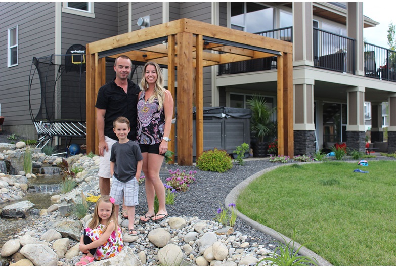 Jennifer and Justin Humphries, with their children Calla (4) and Colby (6).
Andrea Cox / For CREB®Now