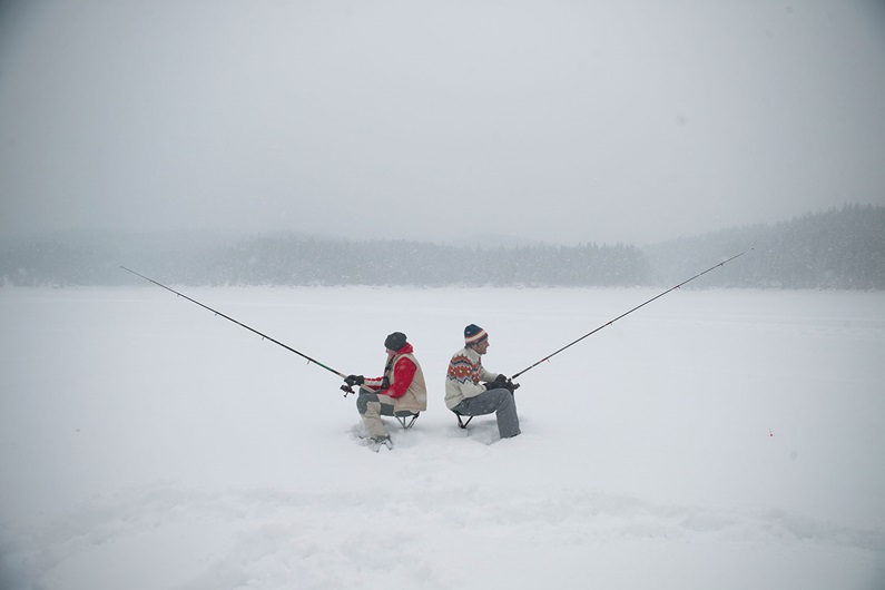 Ice fishing is one of many fun winter activities enjoyed by the residents of Calgary’s popular lake communities.
Getty Images