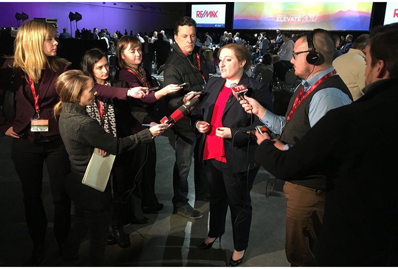 CREB® chief economist Ann-Marie Lurie speaks to the media at the 2018 CREB® Forecast Conference and Tradeshow.
CREB®Now Archive 