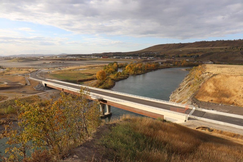 After two decades of planning and construction, Cochrane's Jack Tennant Memorial Bridge is now open.
Courtesy of the Town of Cochrane